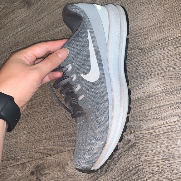 EUC Nike Gray Zoom Vomero 13 - Picture 14 of 14